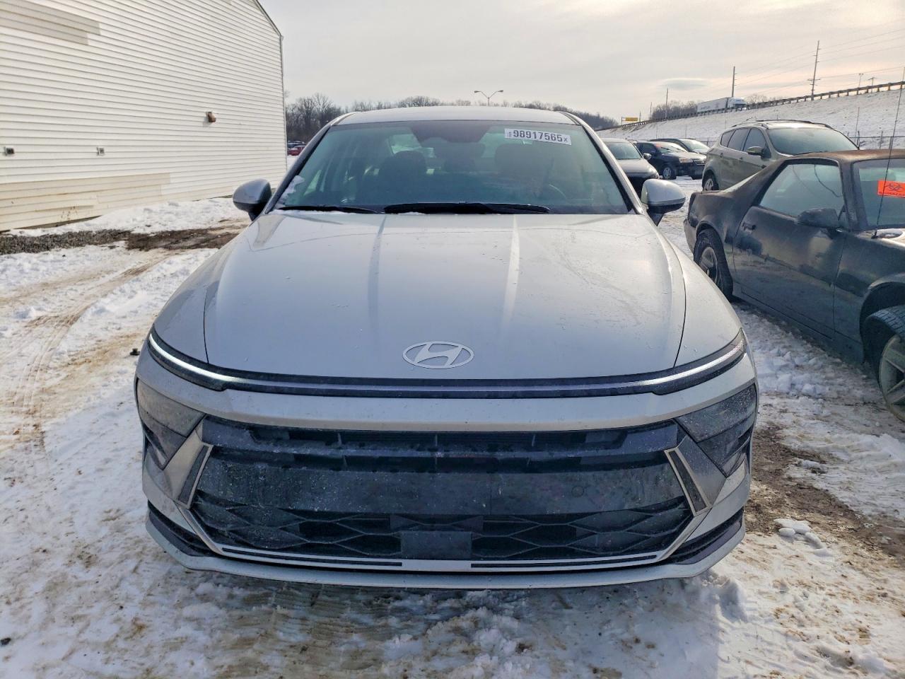 2024 HYUNDAI SONATA SEL photo 5