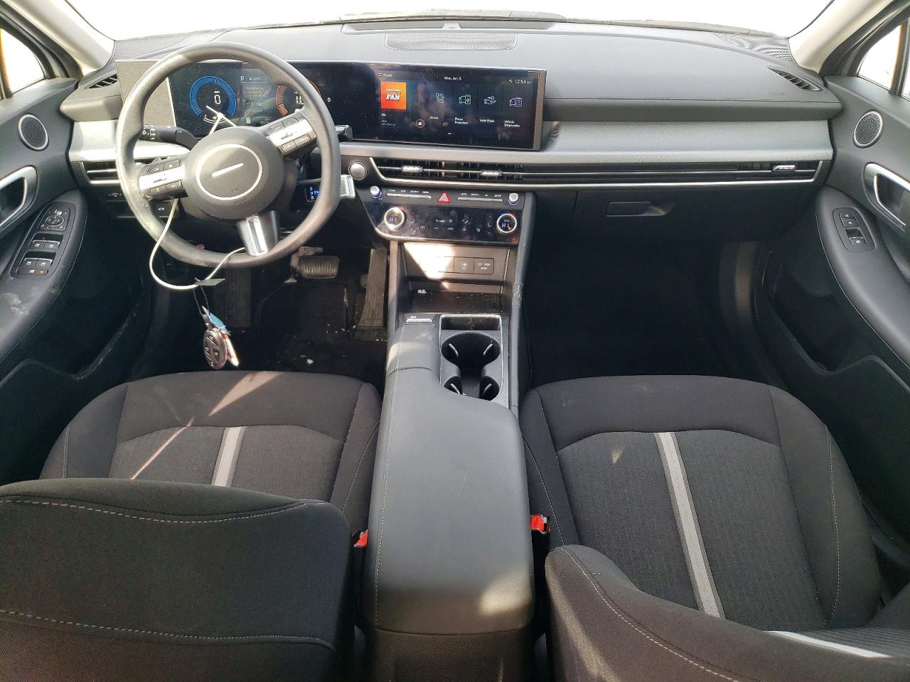 2024 HYUNDAI SONATA SEL photo 8