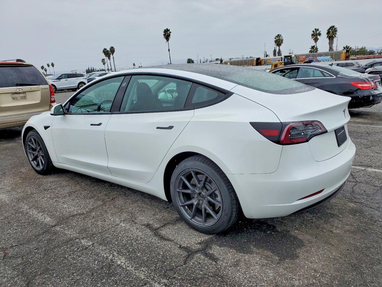 2023 TESLA MODEL 3 photo 3