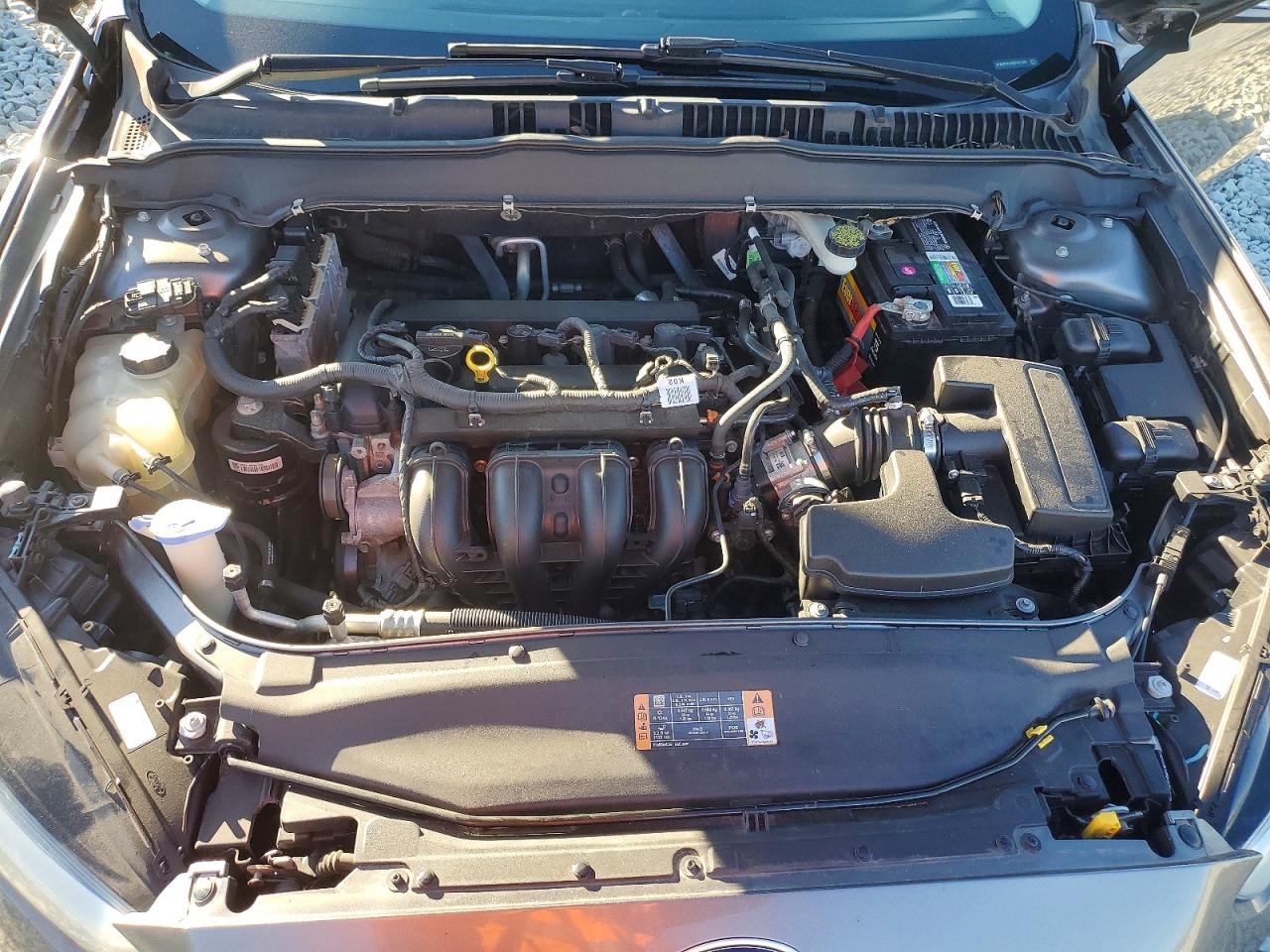 2014 FORD FUSION SE photo 11