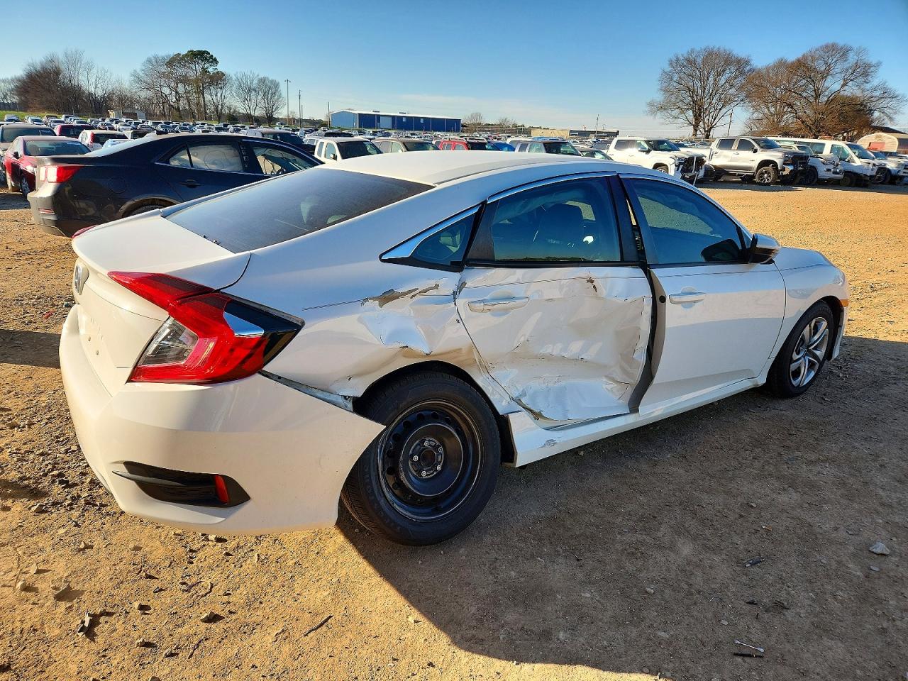 2016 HONDA CIVIC LX photo 3