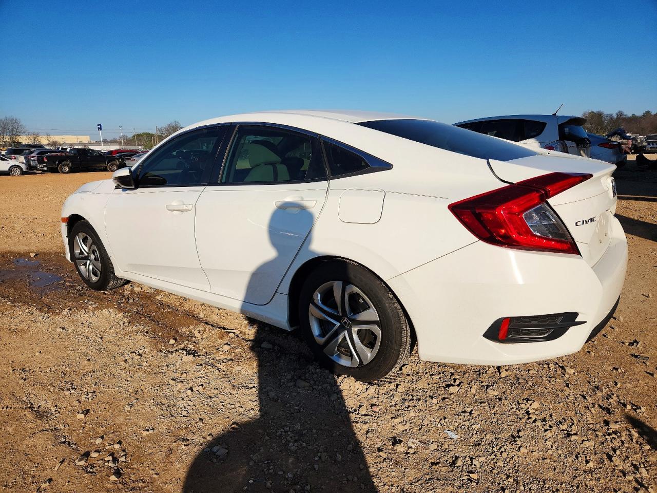 2016 HONDA CIVIC LX photo 2