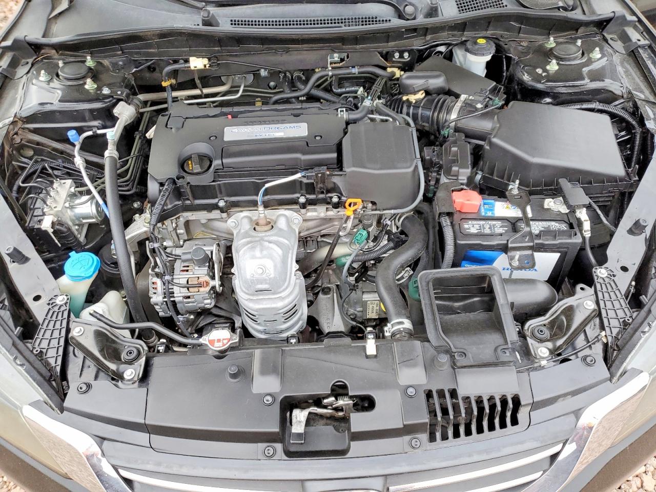 2015 HONDA ACCORD LX photo 11