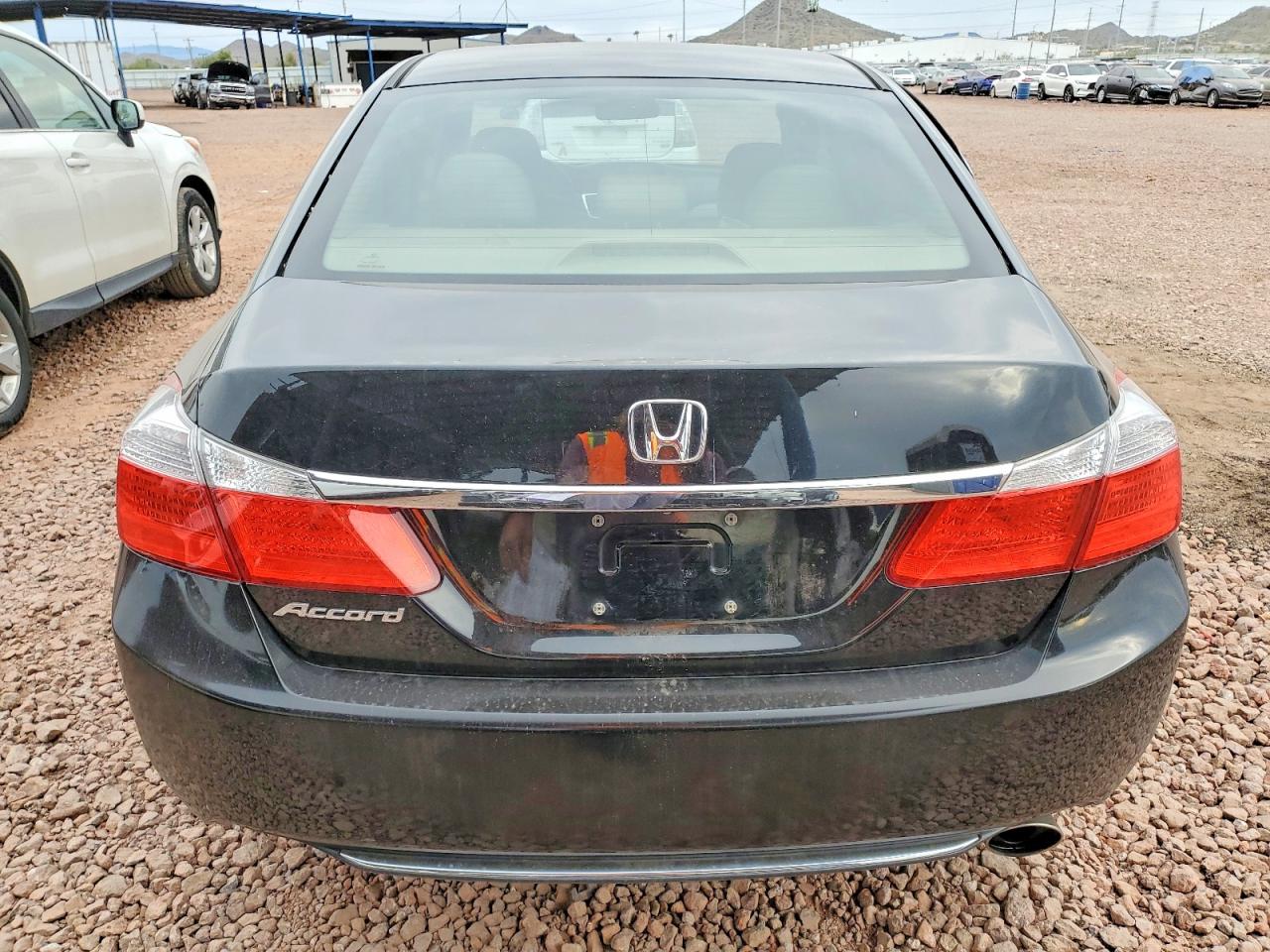 2015 HONDA ACCORD LX photo 6