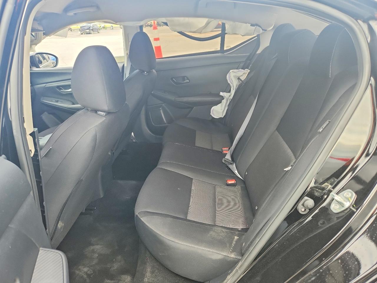 2025 NISSAN SENTRA SV photo 10