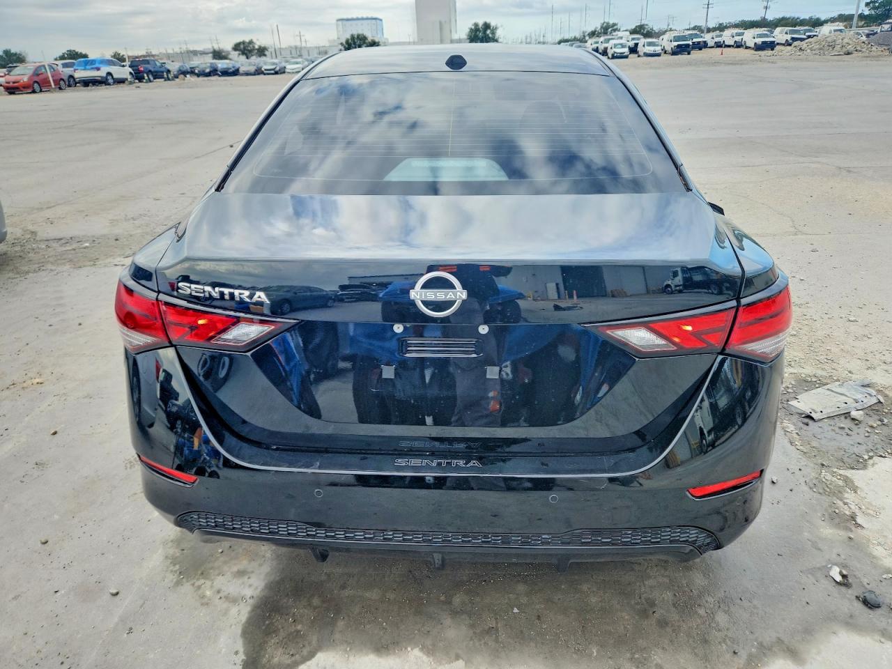 2025 NISSAN SENTRA SV photo 6