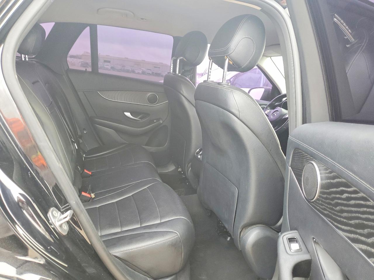 2016 MERCEDES-BENZ GLC 300 photo 19