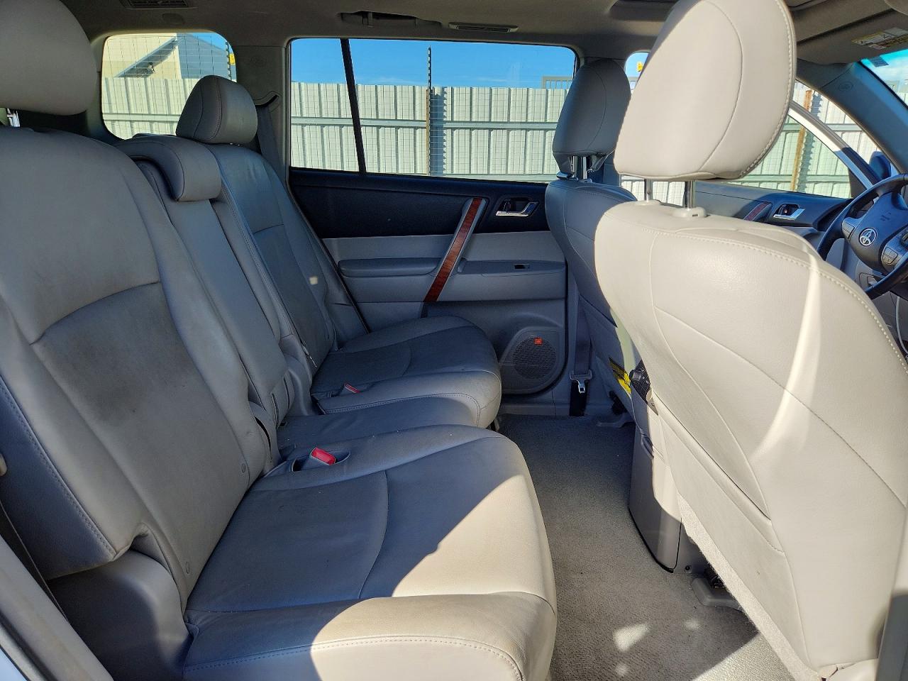2009 TOYOTA HIGHLANDER LIMITED photo 11