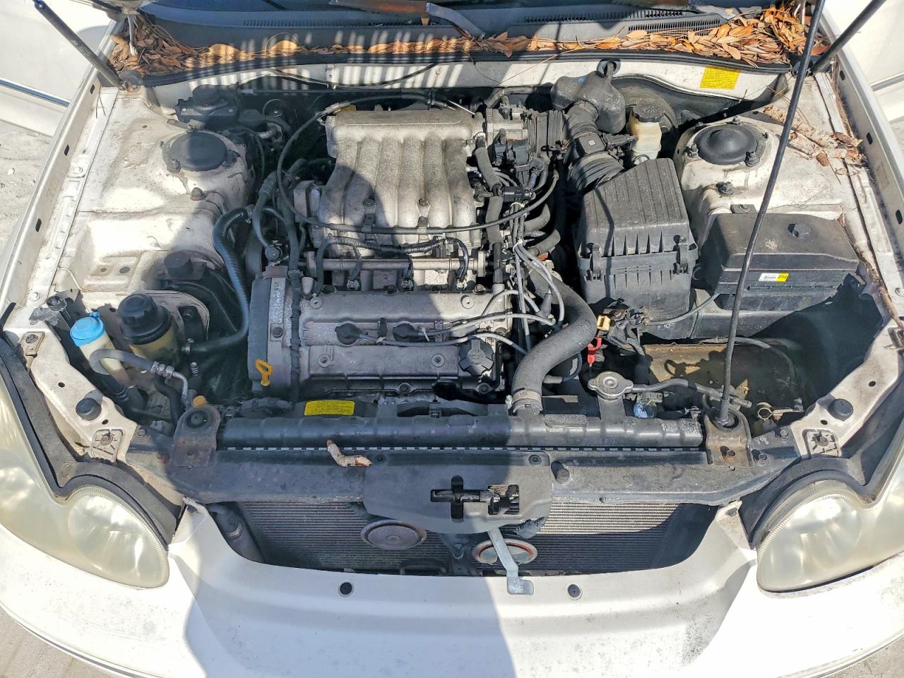 2004 HYUNDAI SONATA GLS photo 11