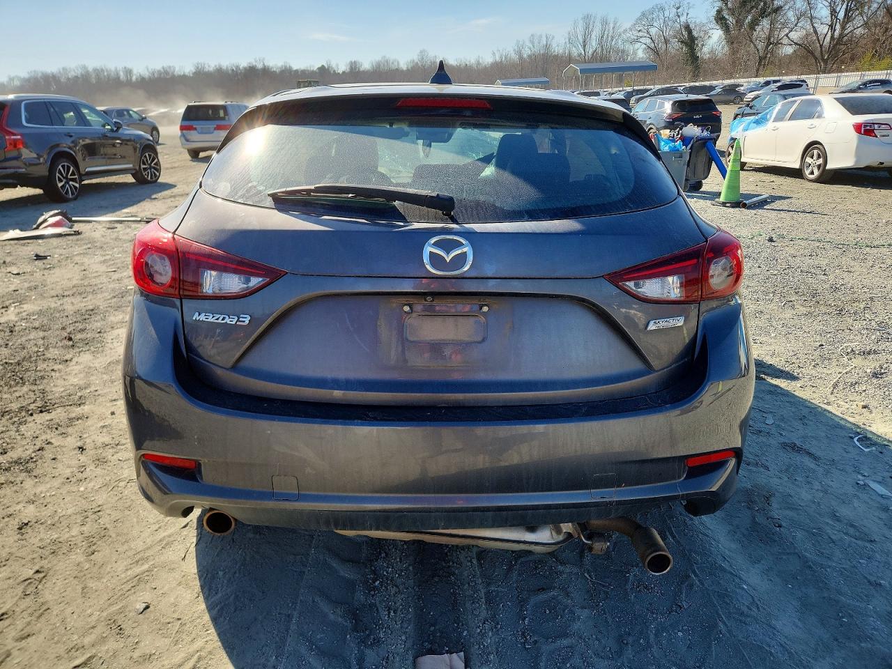 2018 MAZDA 3 TOURING photo 11