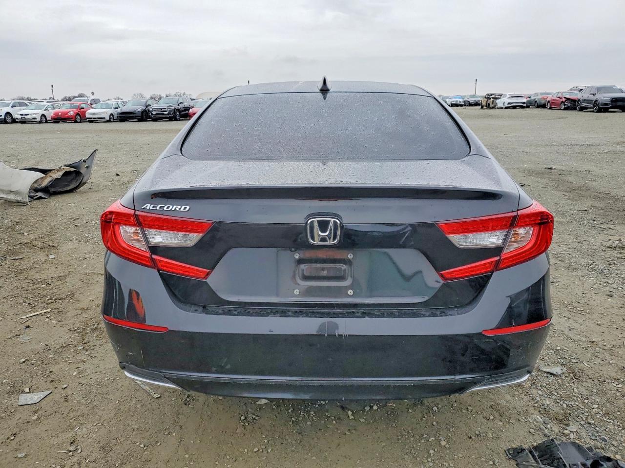 2020 HONDA ACCORD LX photo 6