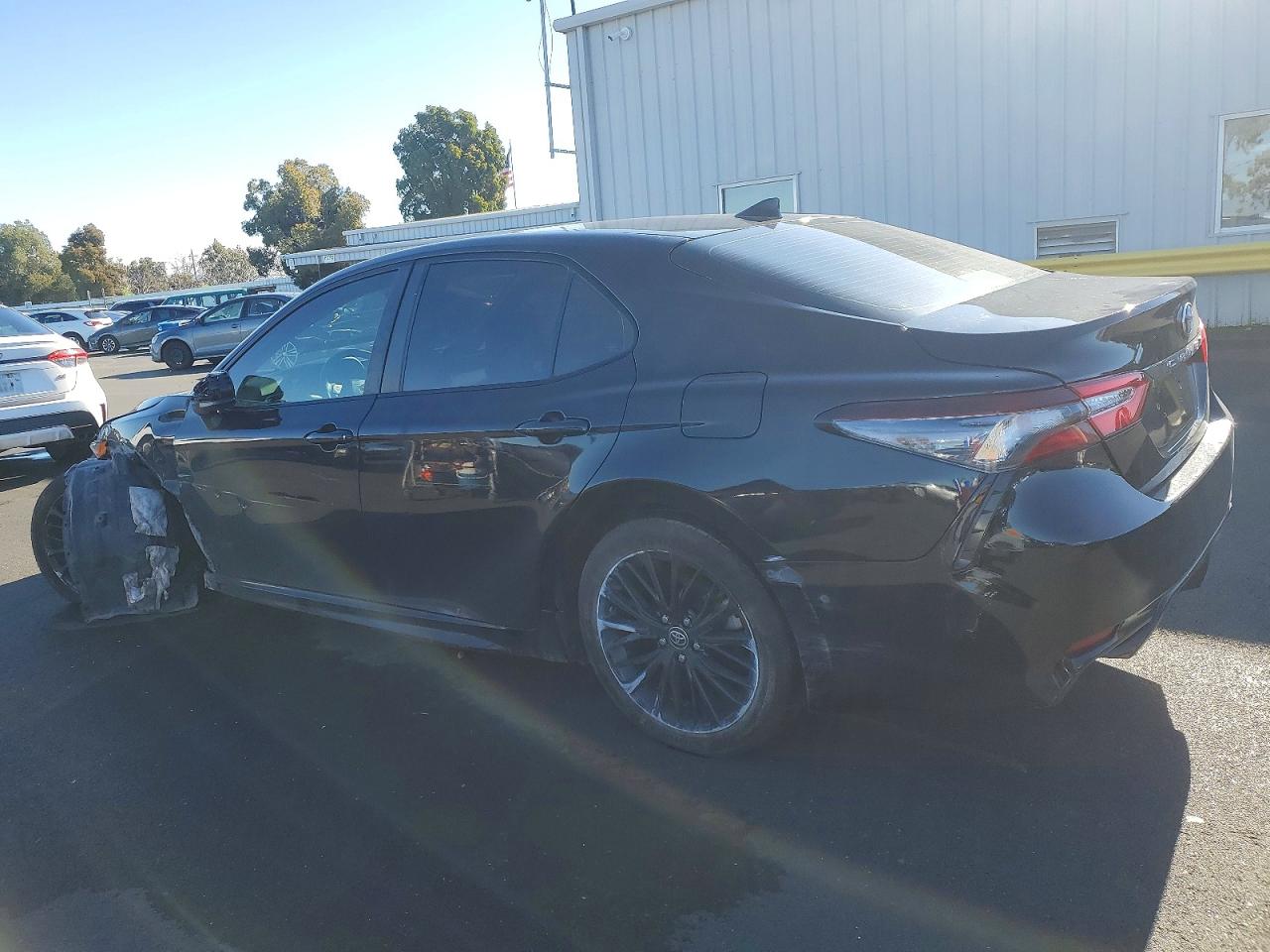 2021 TOYOTA CAMRY SE NIGHTSHADE photo 4