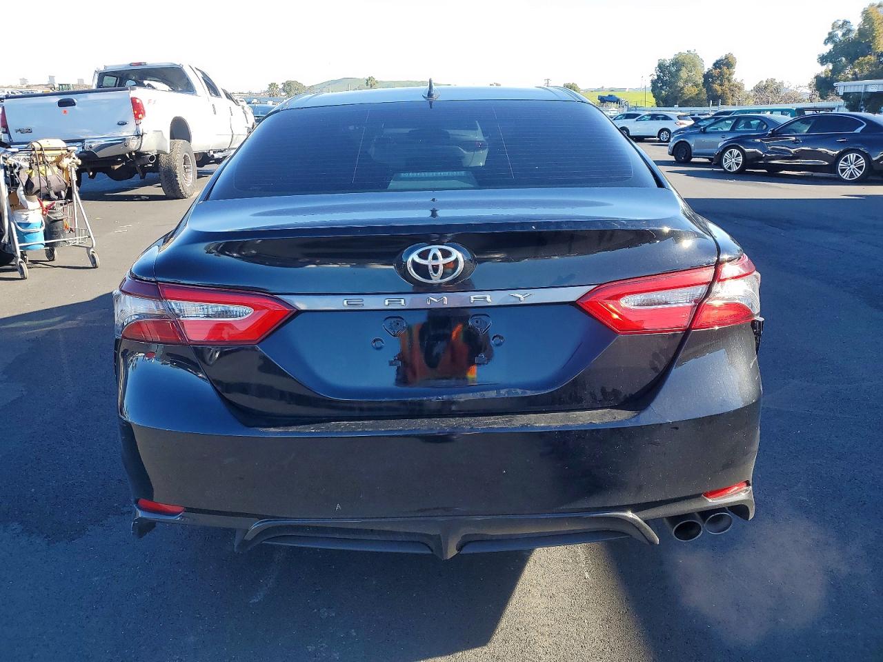 2021 TOYOTA CAMRY SE NIGHTSHADE photo 16