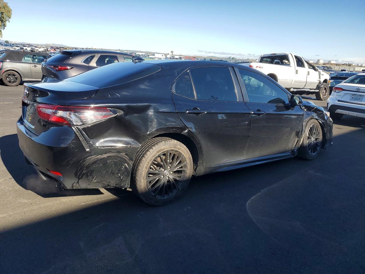 2021 TOYOTA CAMRY SE NIGHTSHADE photo 7
