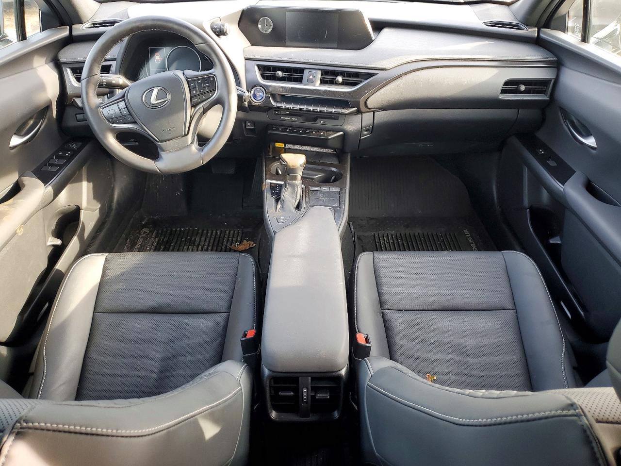 2020 LEXUS UX 250H photo 8