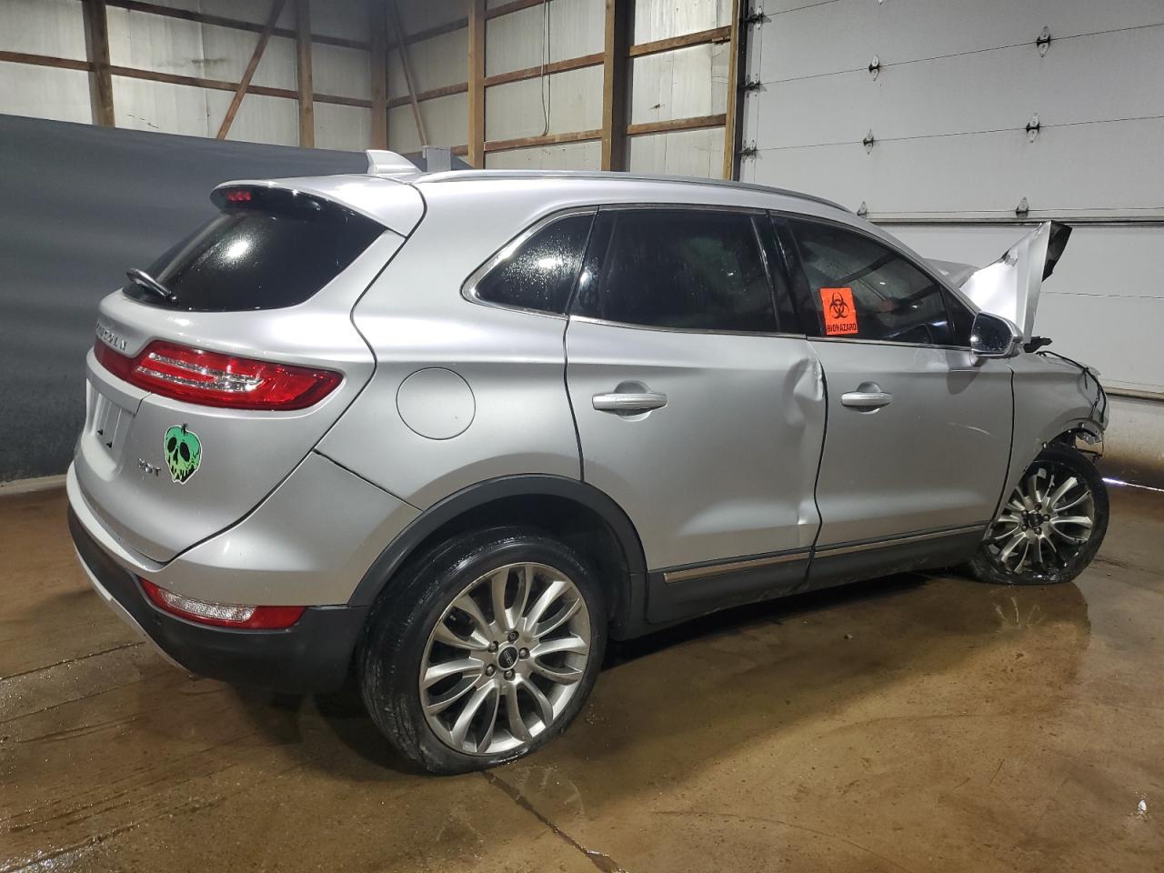 2017 LINCOLN MKC RESERVE photo 3