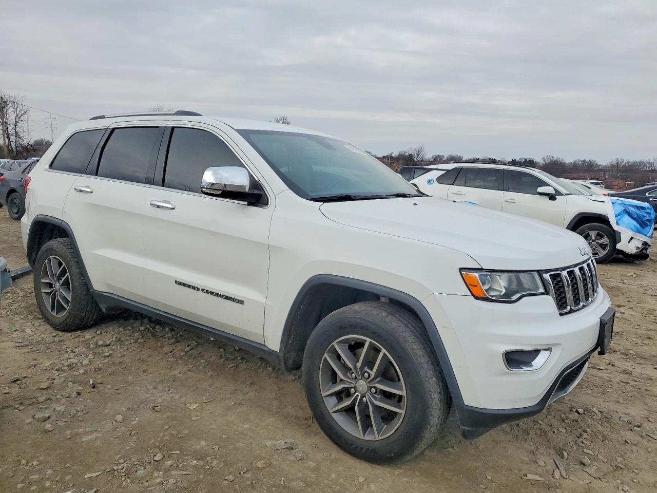 2018 JEEP GRAND CHEROKEE LIMITED photo 4