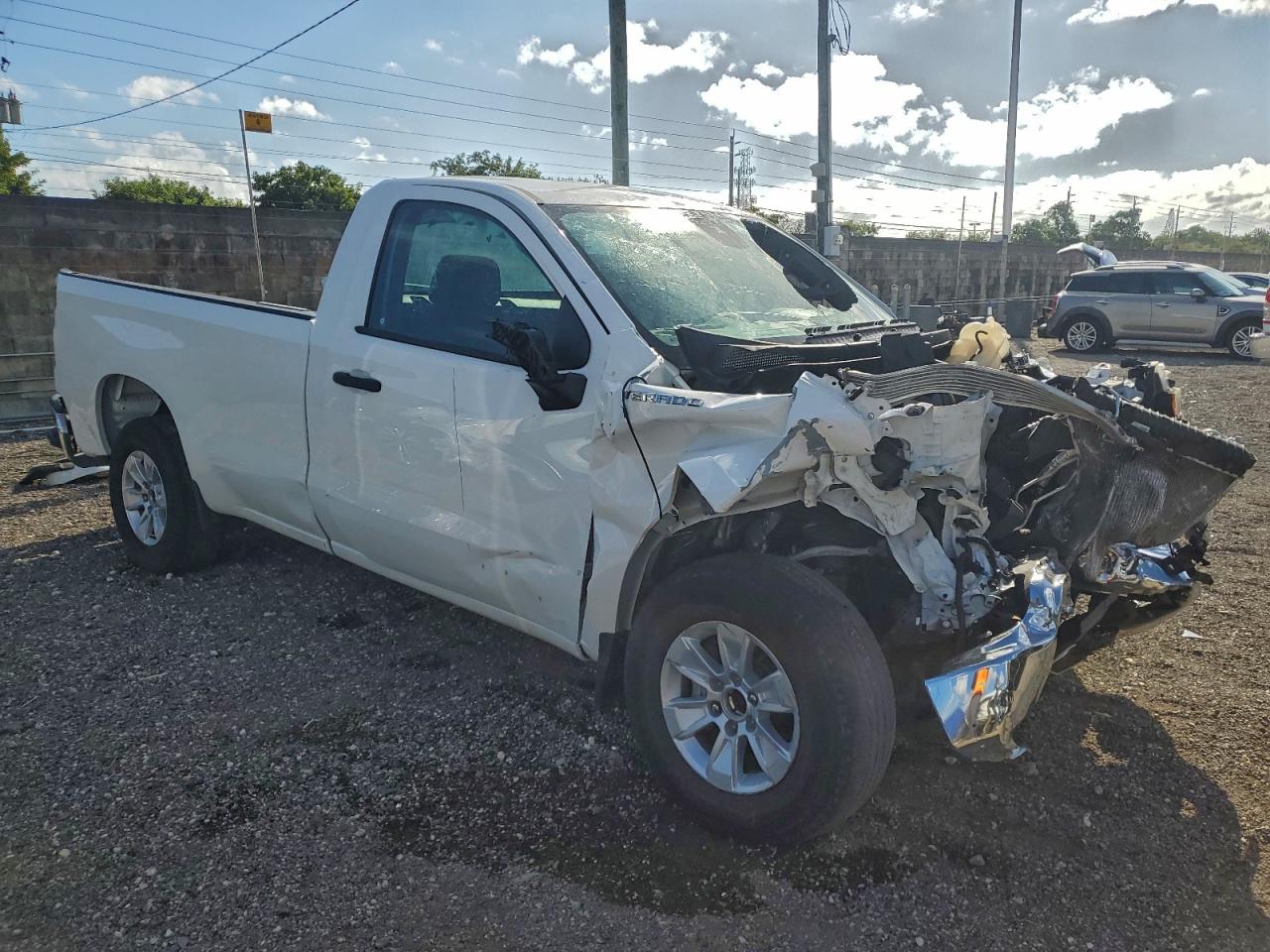 2023 CHEVROLET SILVERADO C1500 photo 4