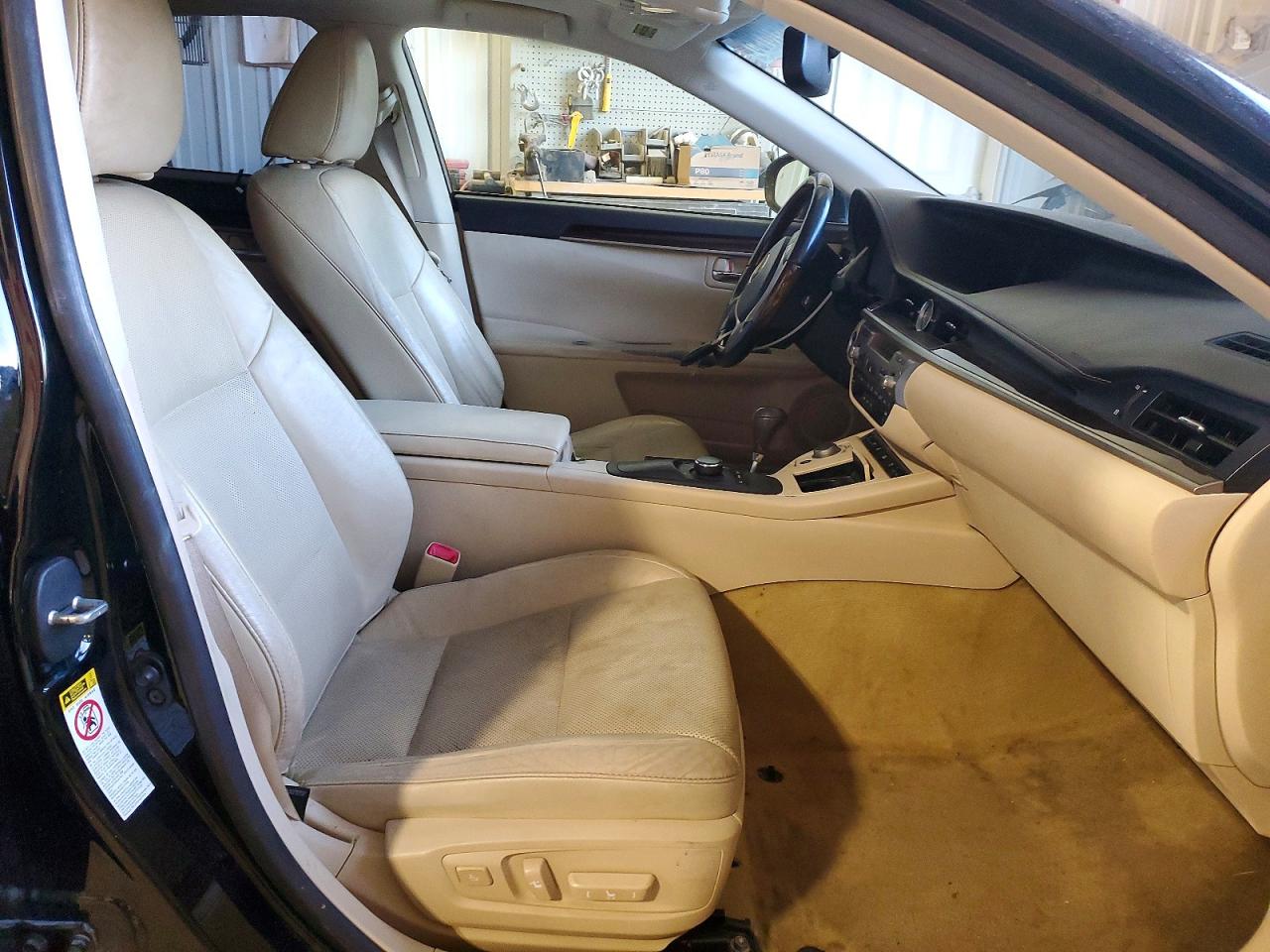 2013 LEXUS ES 350 photo 13