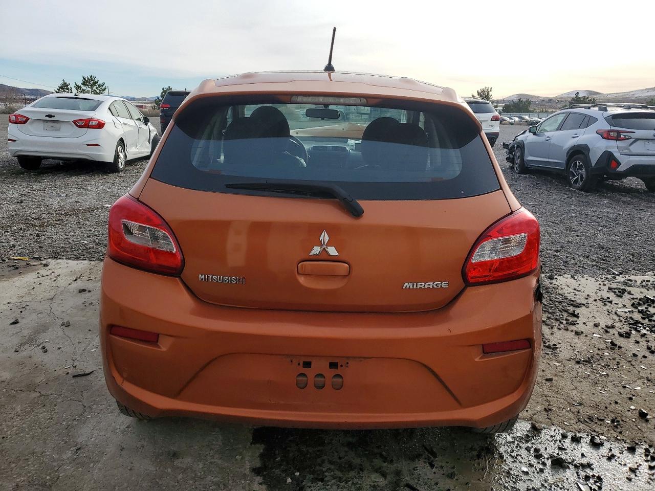 2017 MITSUBISHI MIRAGE ES photo 11