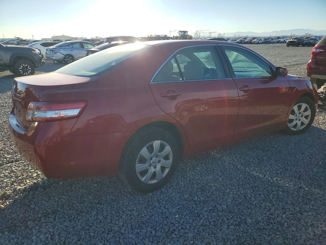 2010 TOYOTA CAMRY BASE photo 3