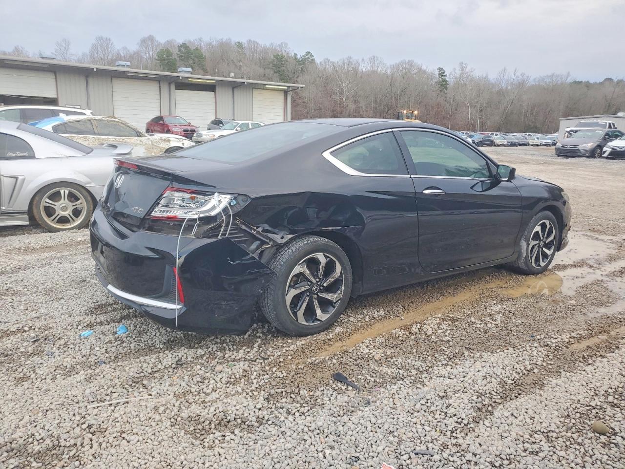 2017 HONDA ACCORD LX-S photo 3