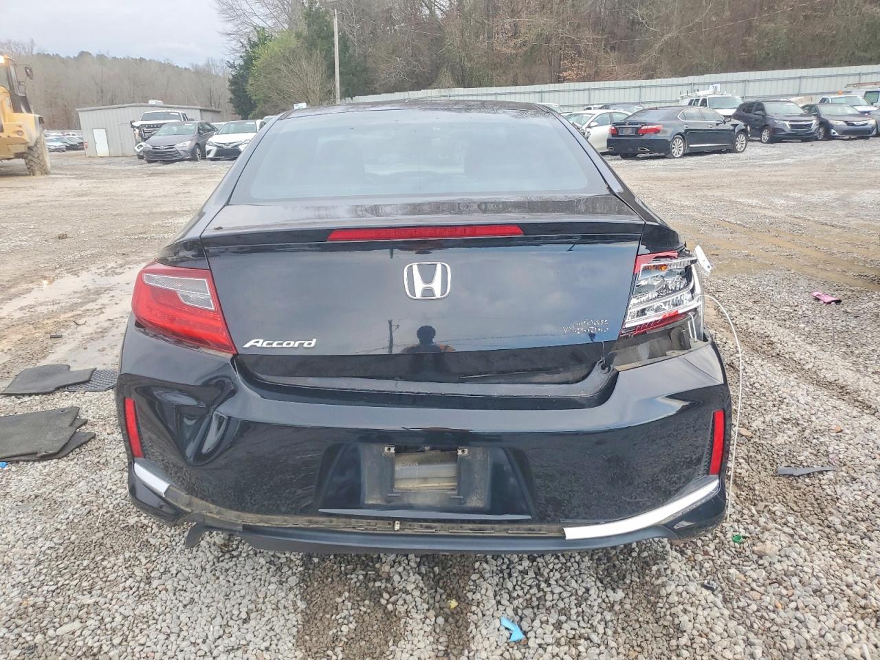 2017 HONDA ACCORD LX-S photo 6