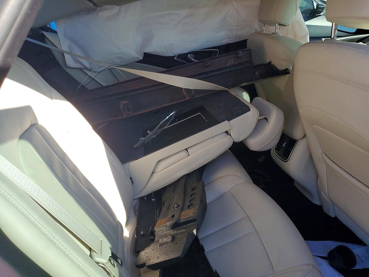 2015 CHRYSLER 200 C photo 19