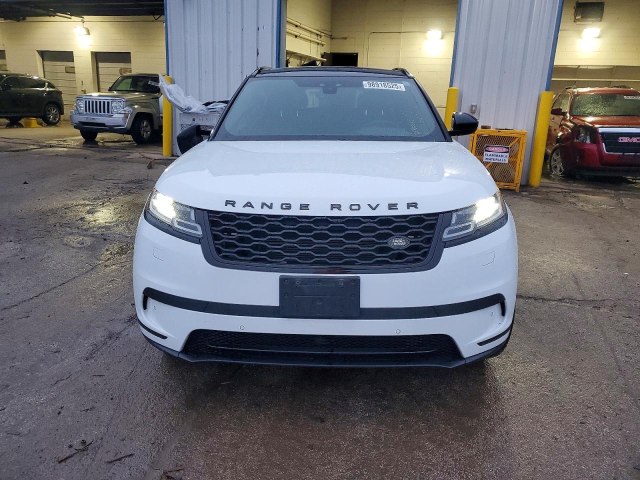 2020 LAND ROVER RANGE ROVER VELAR S photo 5