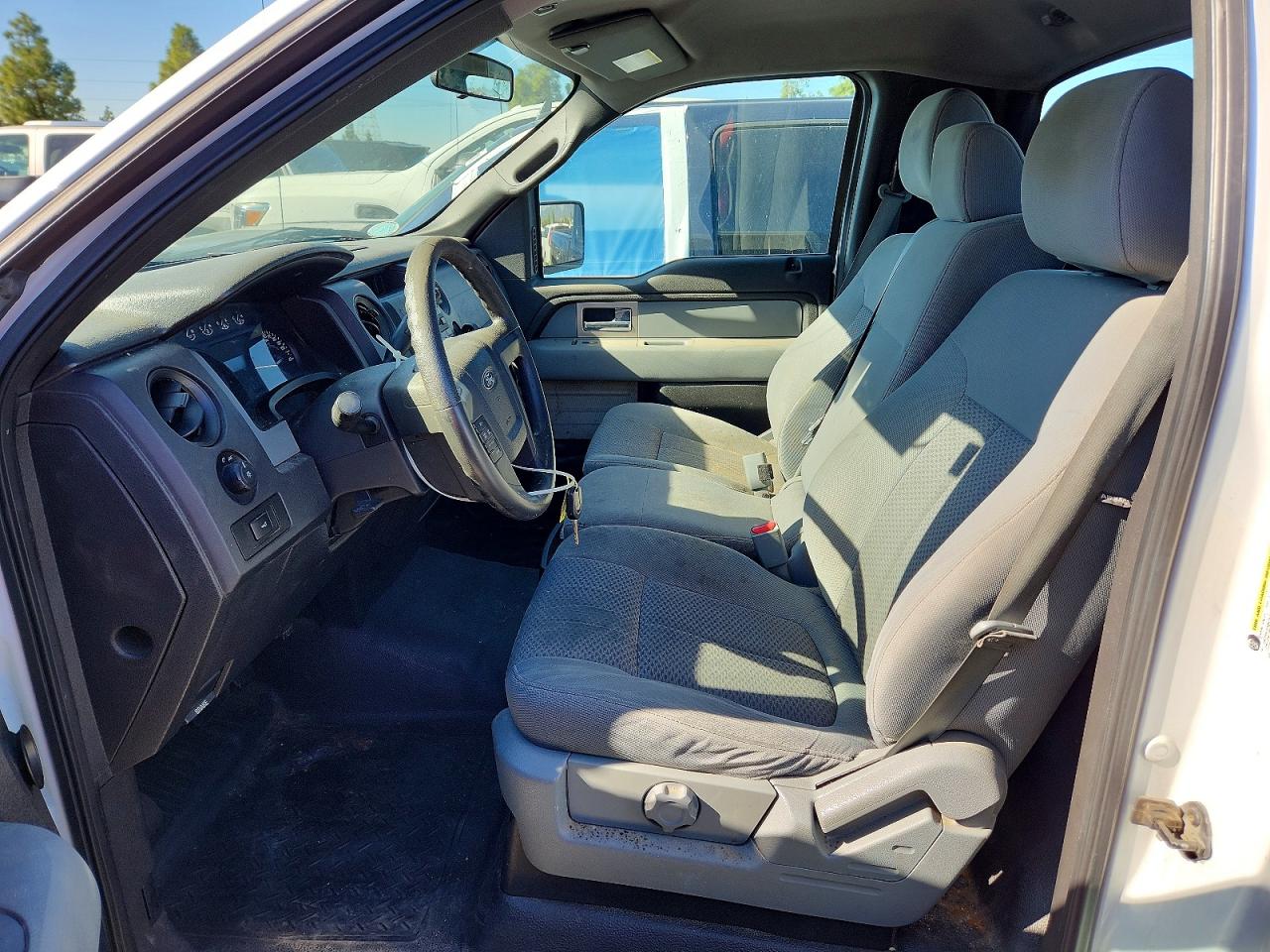 2011 FORD F150 photo 7