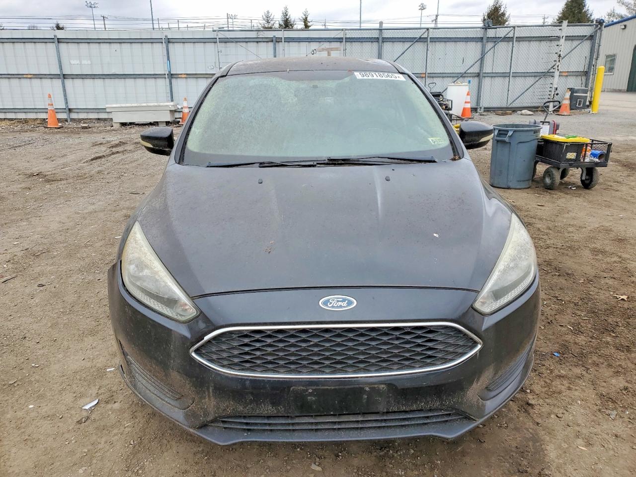 2015 FORD FOCUS SE photo 13