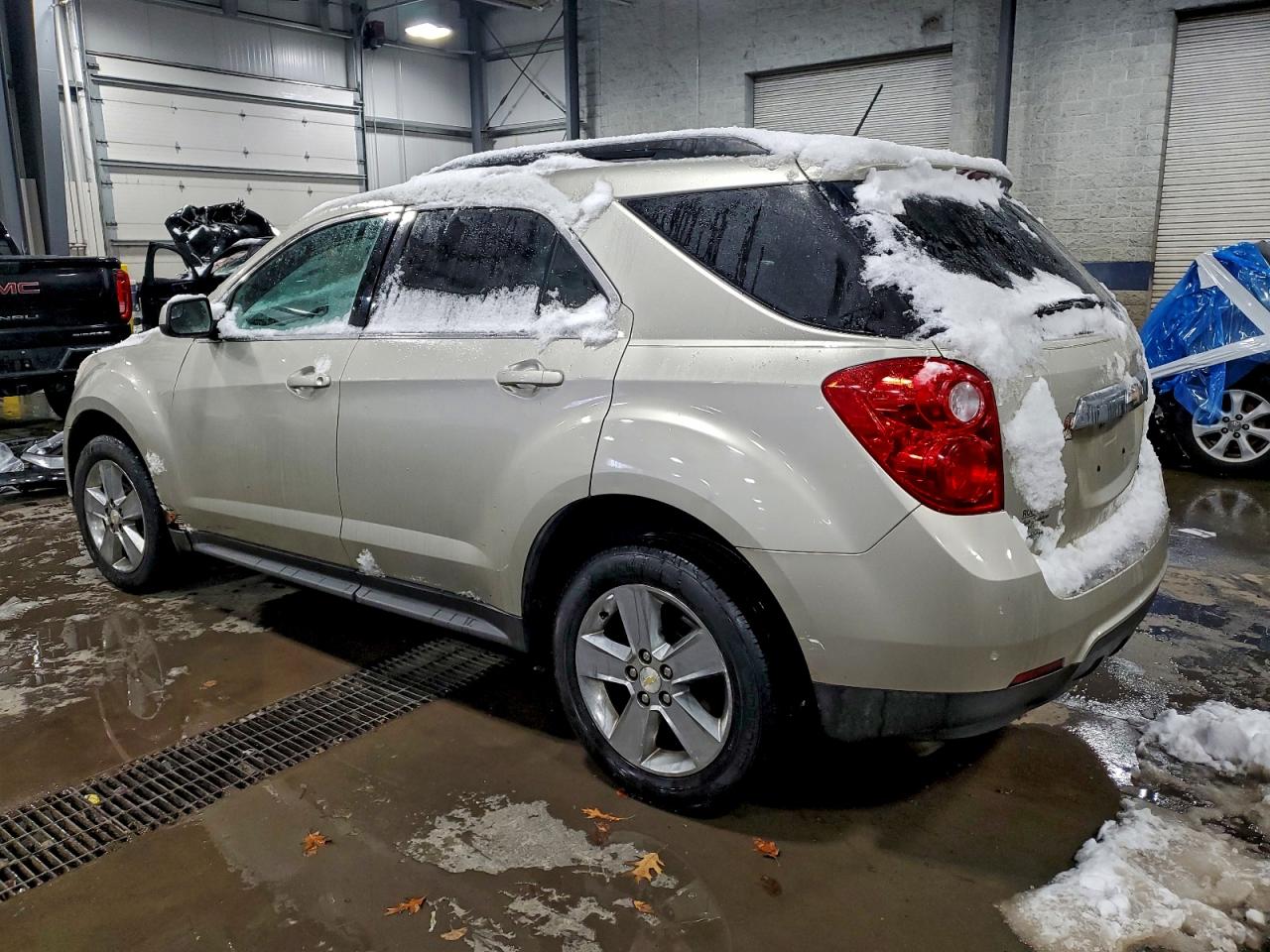 2013 CHEVROLET EQUINOX LT photo 3