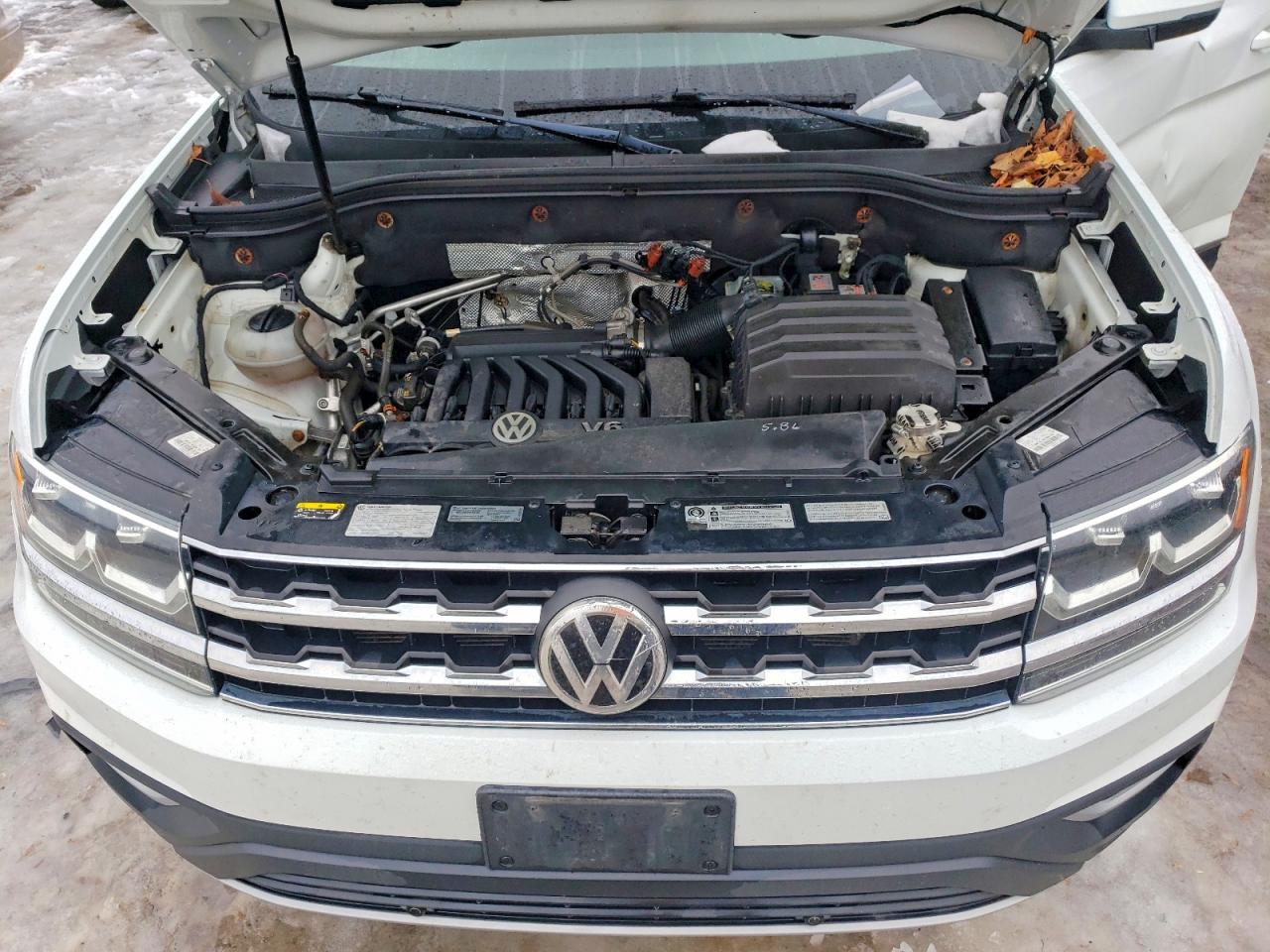 2018 VOLKSWAGEN ATLAS SEL photo 12