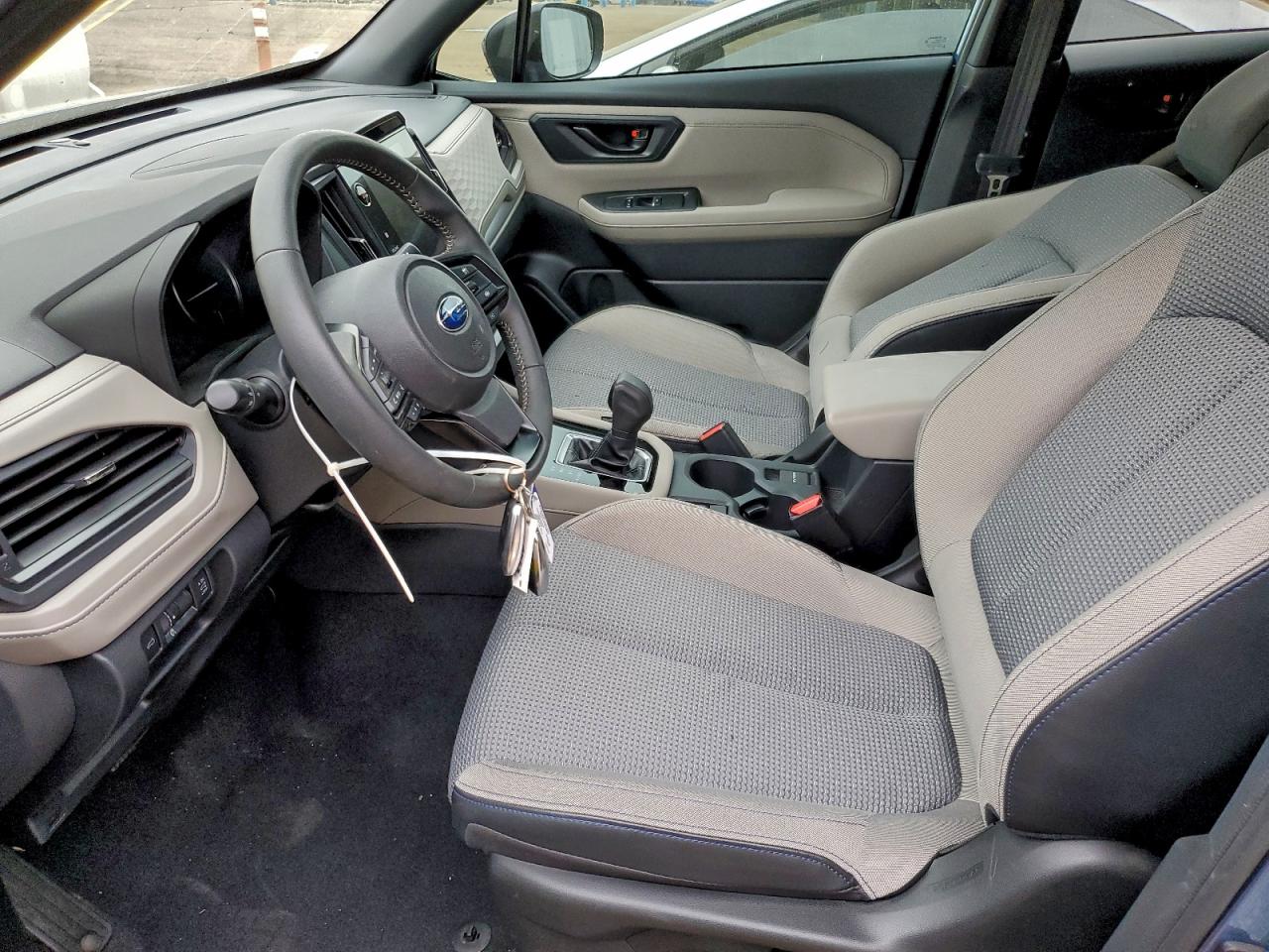 2025 SUBARU FORESTER PREMIUM photo 7