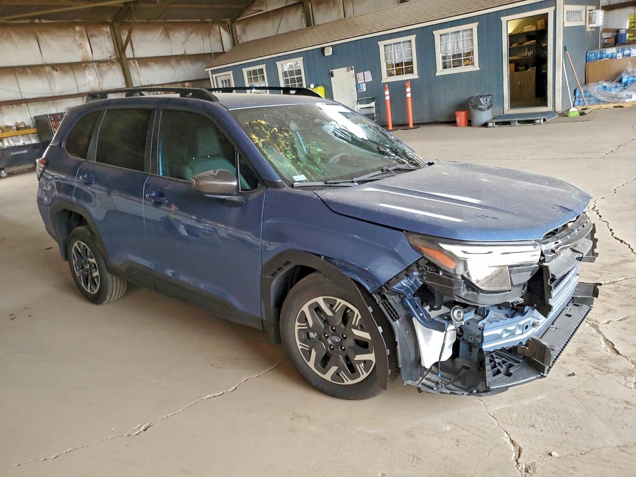 2025 SUBARU FORESTER PREMIUM photo 4