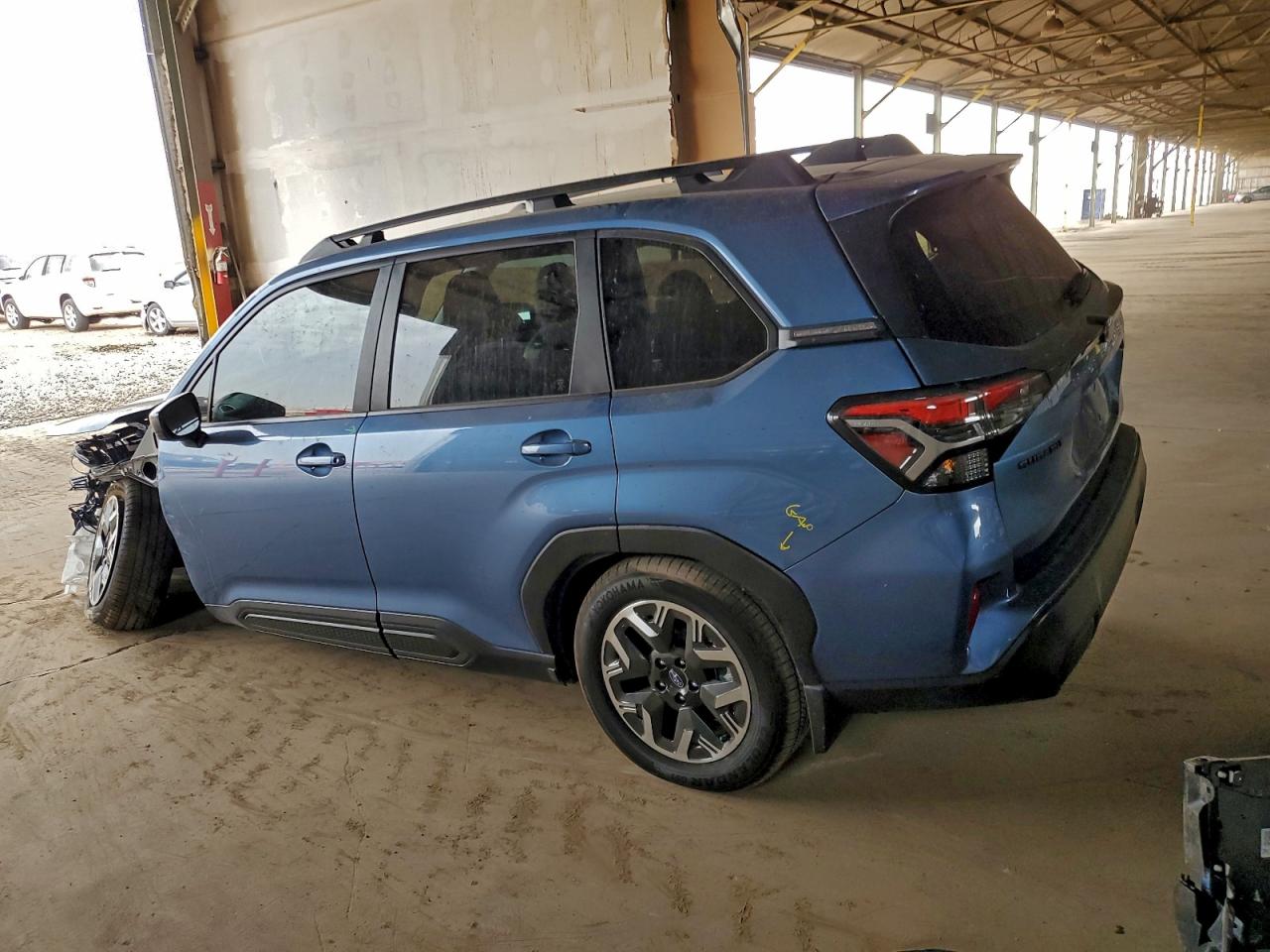 2025 SUBARU FORESTER PREMIUM photo 2