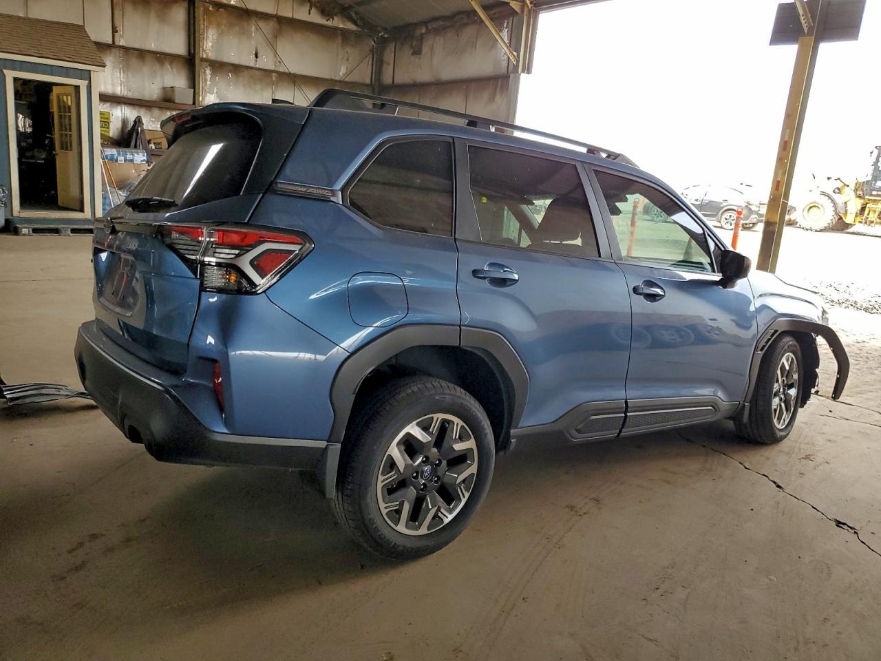 2025 SUBARU FORESTER PREMIUM photo 3