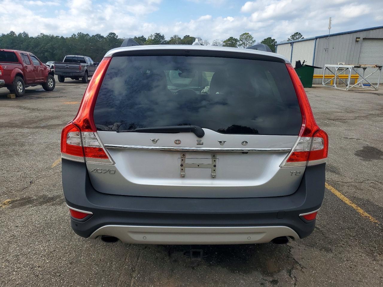 2016 VOLVO XC70 T5 PREMIER photo 6