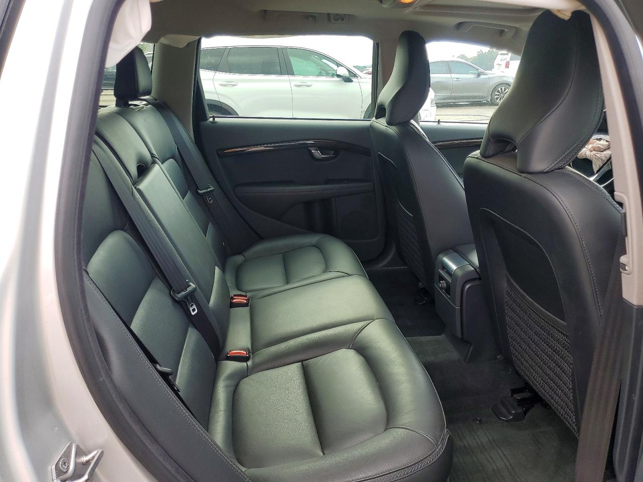 2016 VOLVO XC70 T5 PREMIER photo 10