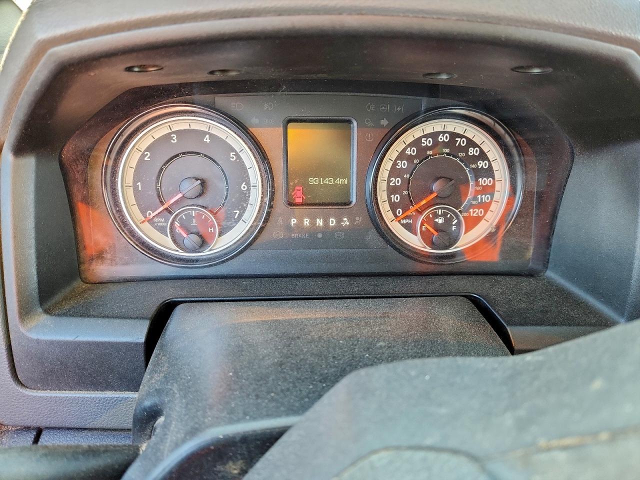 2019 RAM 1500 CLASSIC TRADESMAN photo 9