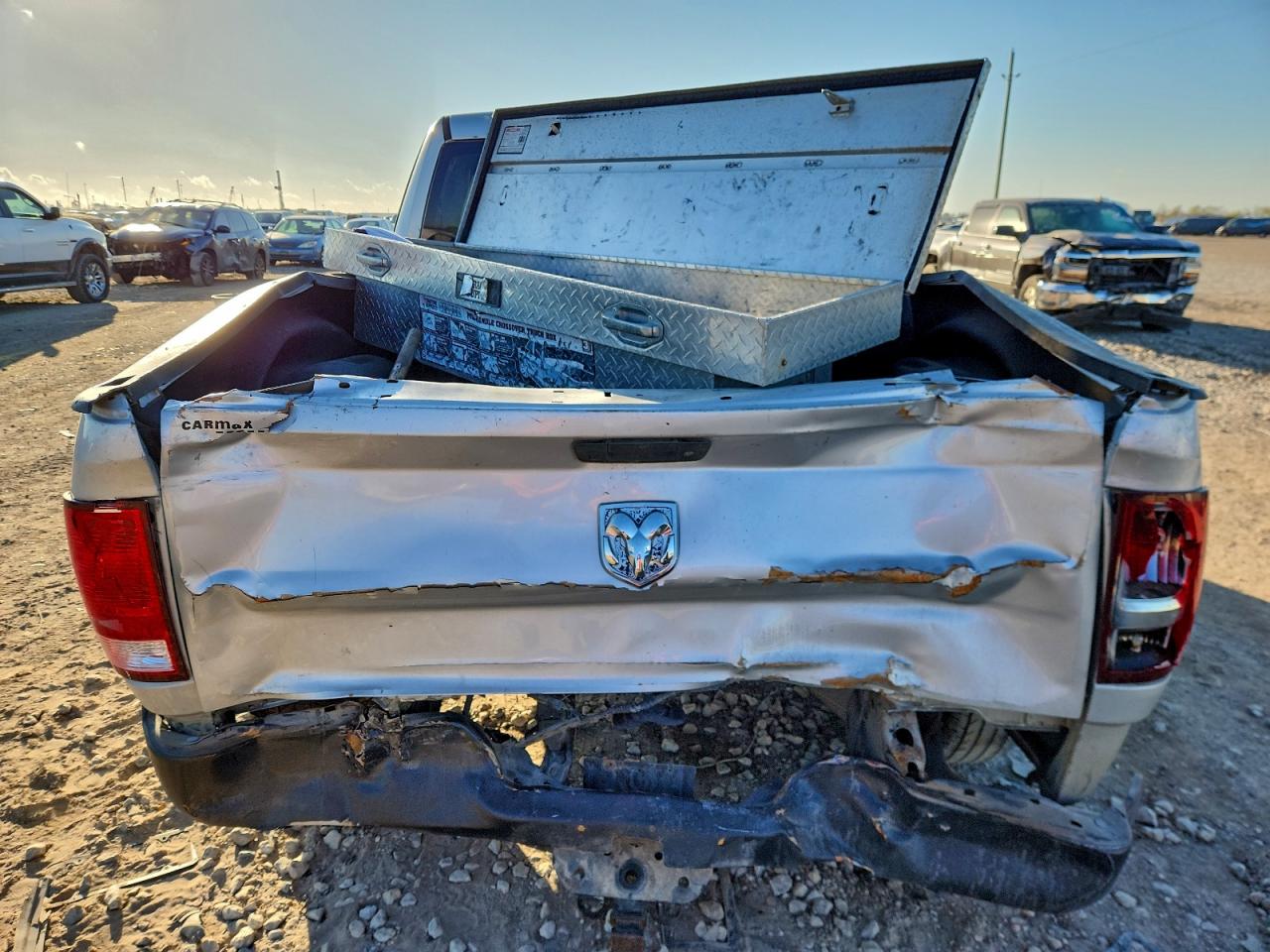 2019 RAM 1500 CLASSIC TRADESMAN photo 6