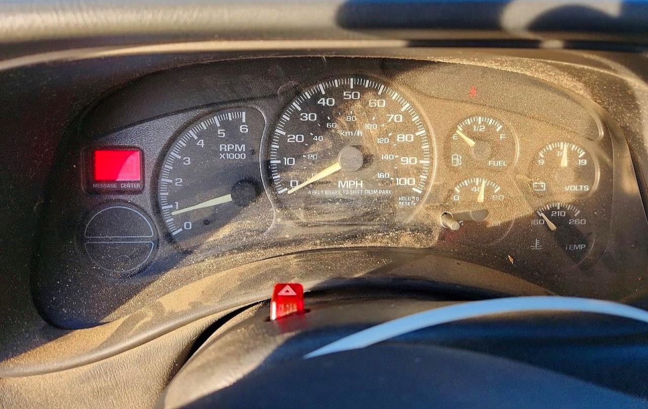 2001 GMC NEW SIERRA C1500 photo 9