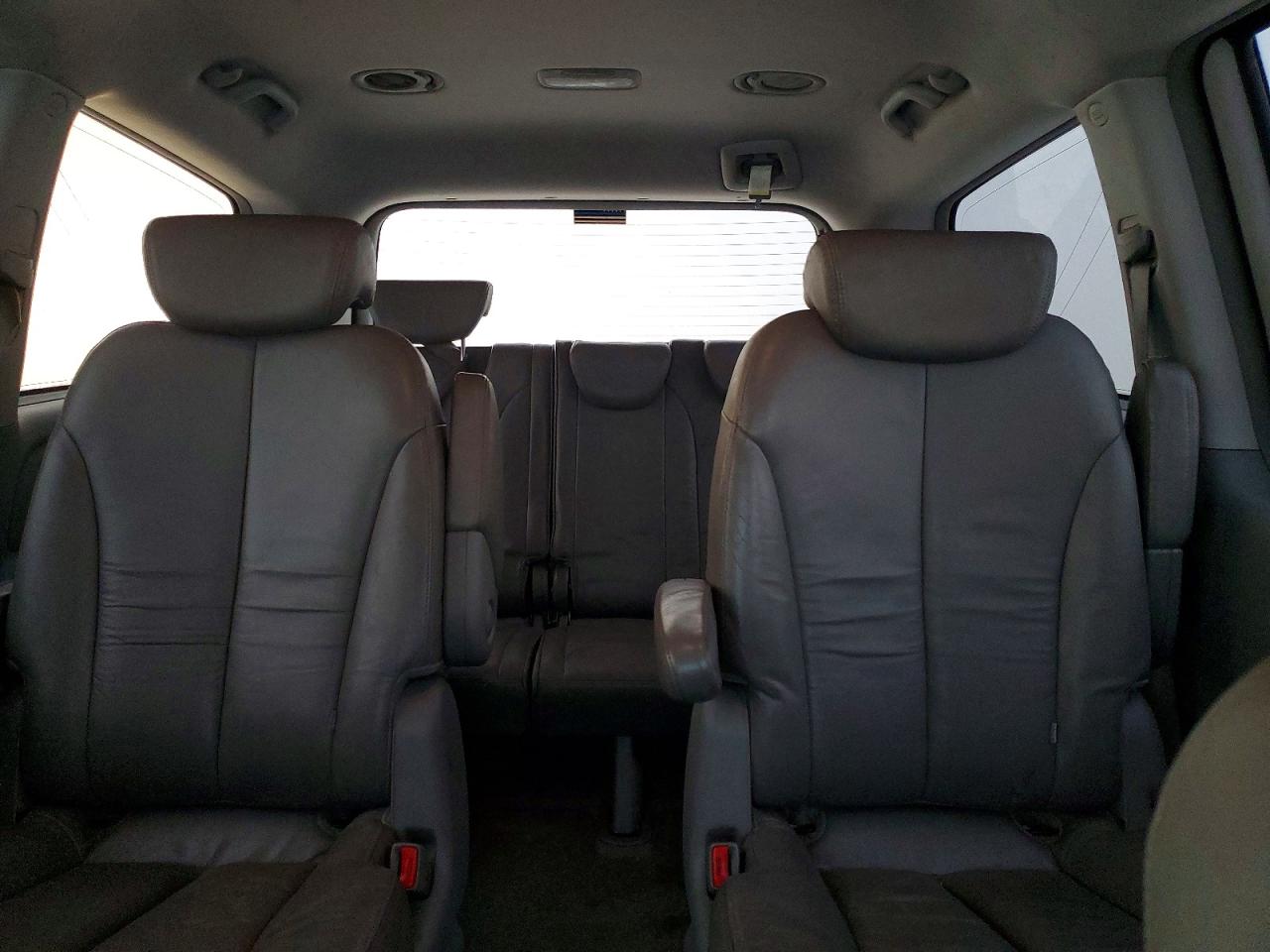 2007 KIA SEDONA BASE photo 10