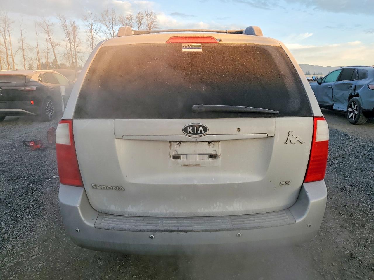 2007 KIA SEDONA BASE photo 6