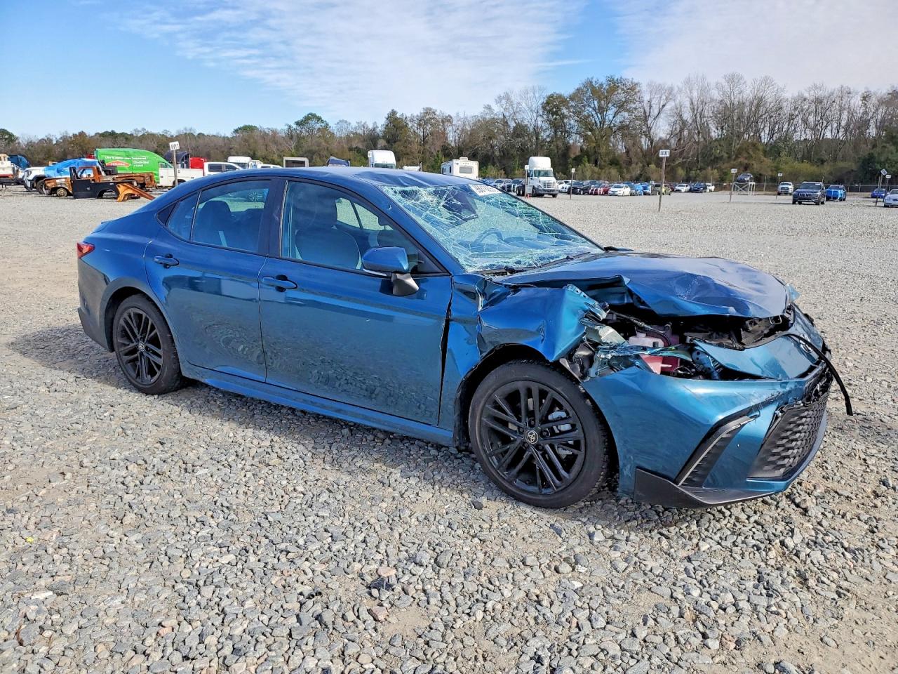 2025 TOYOTA CAMRY XSE photo 4
