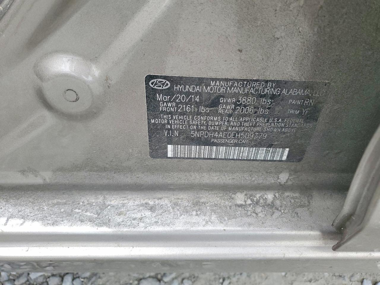 2014 HYUNDAI ELANTRA SE photo 34