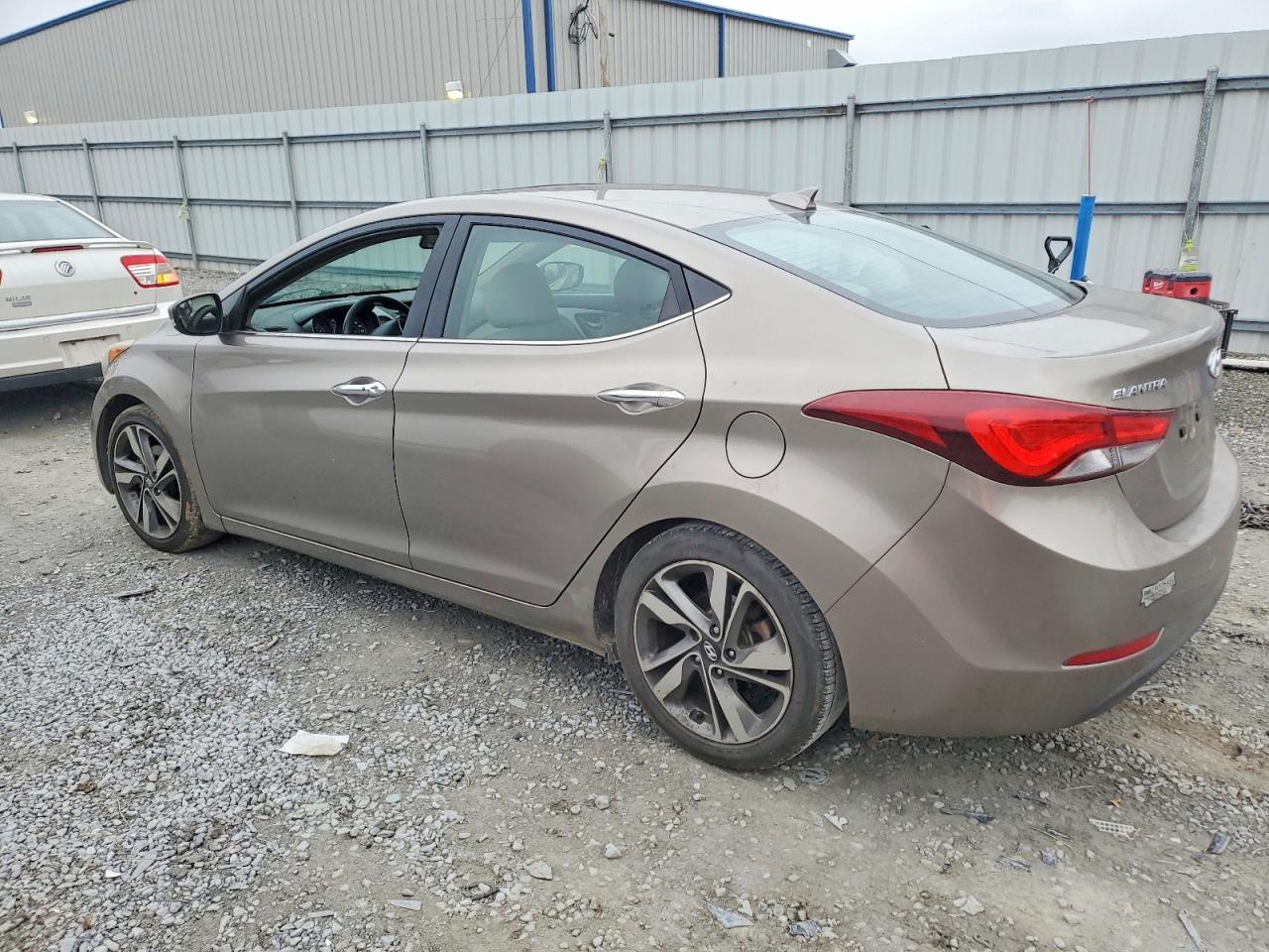 2014 HYUNDAI ELANTRA SE photo 4