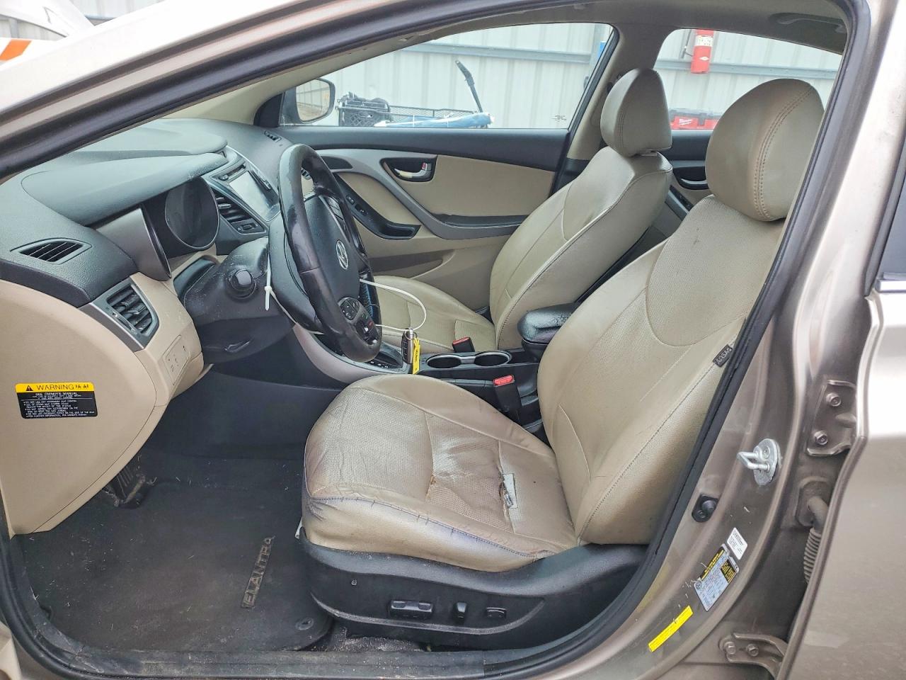 2014 HYUNDAI ELANTRA SE photo 19