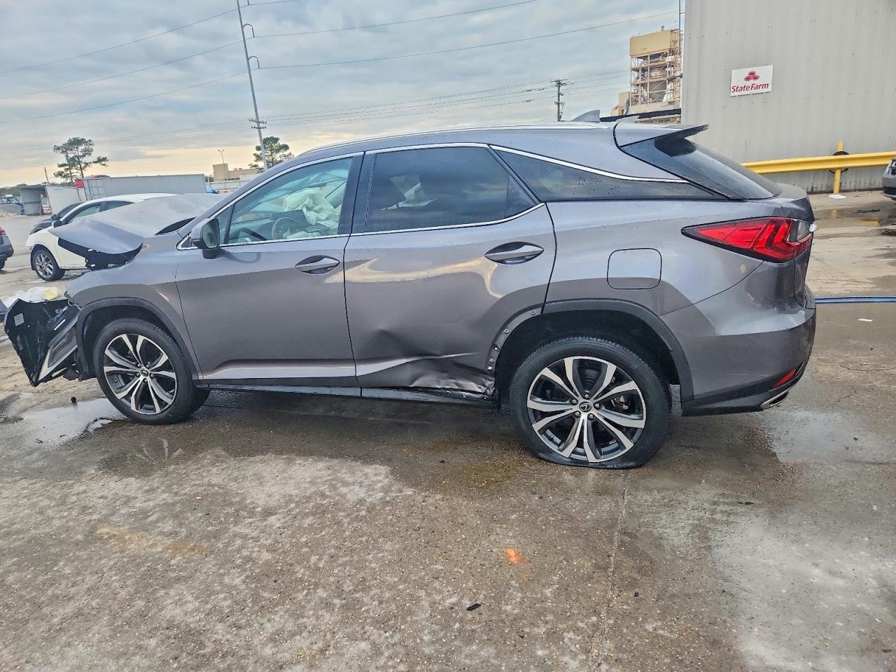 2021 LEXUS RX 350 photo 2