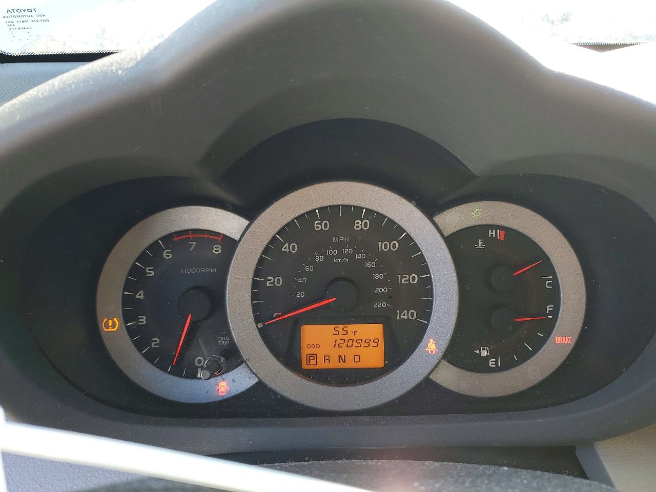 2011 TOYOTA RAV4 photo 9